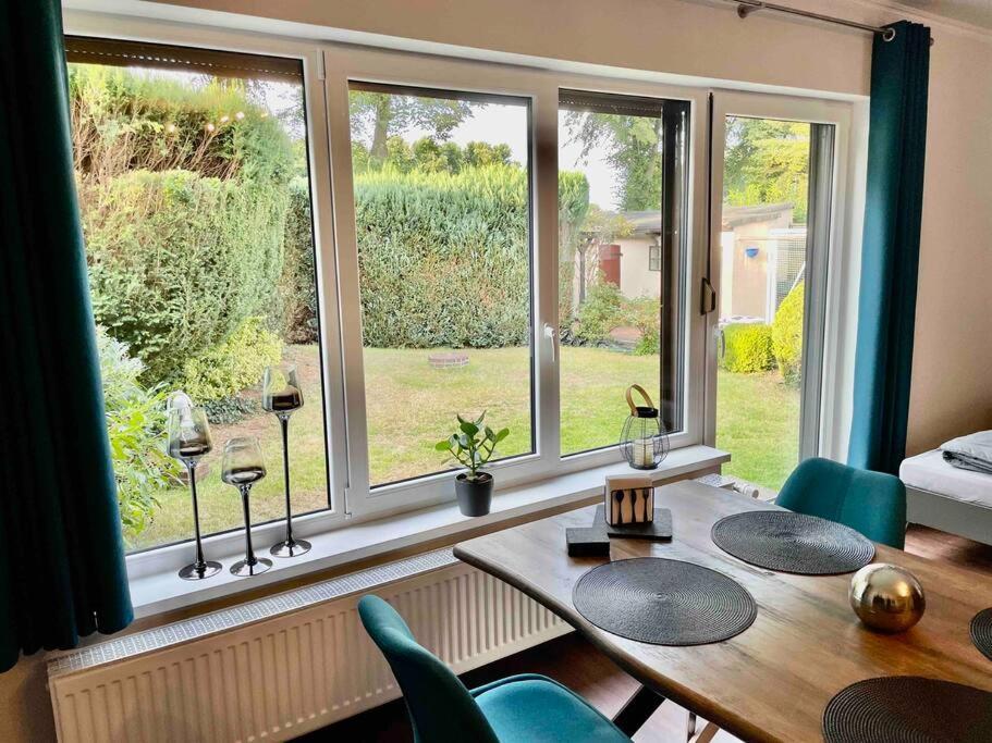 Studioappartement Mit Privatgarten In Ruhiger Wohnsiedlung Neumünster Esterno foto